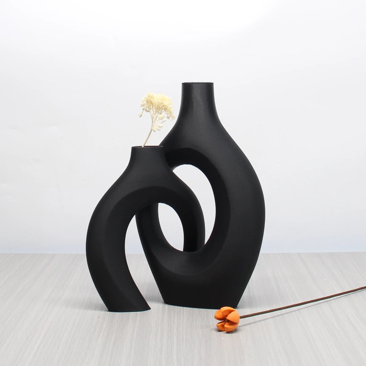 Contour Vase Set