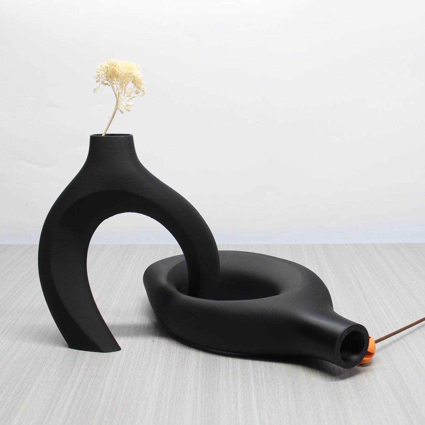 Contour Vase Set